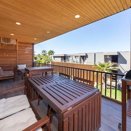 Lovely And Stylish House With Shared Pool And Nature View In Bodrum Daire Meşelik